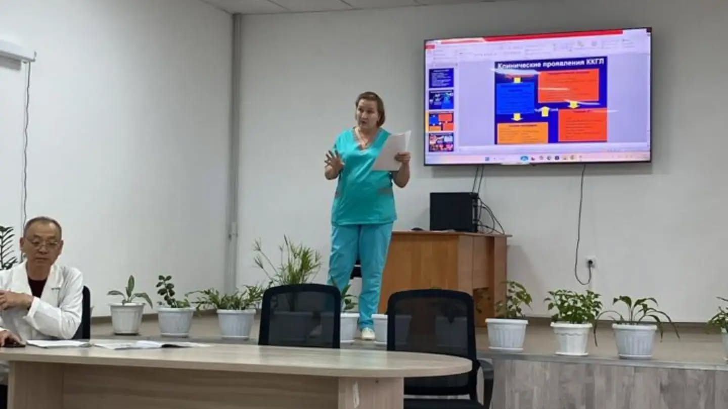 Медицина қызметкерлері арасында семинар